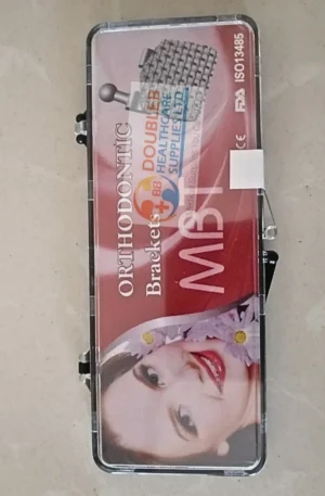 MBT metal orthodontic brackets without buccal tubes